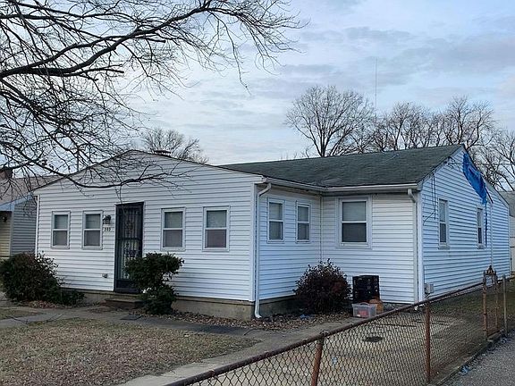 4th image of 303 Columbus Rd