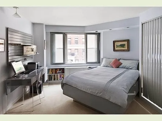 Sold by Stribling | media 15