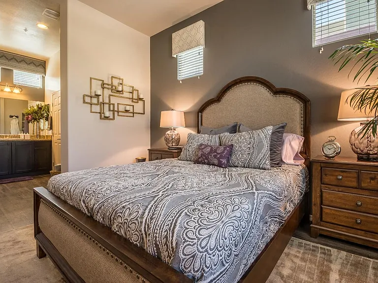 Bedroom (3 Bedroom)