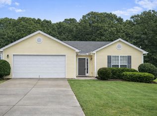 1302 Palmer Ln, Winder, GA 30680