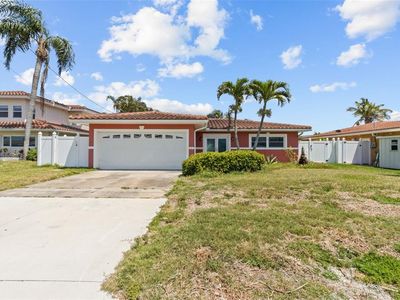 543 Crystal Dr, Madeira Beach, FL, 33708