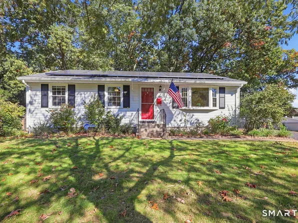 44 Juniper Drive, Windsor Locks, CT 06096
