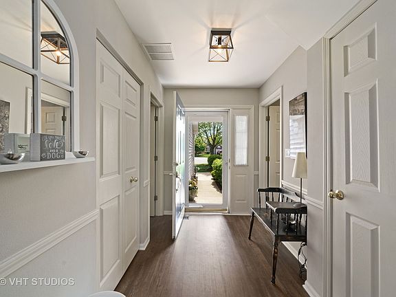 4th image of 1182 Harbor Ct