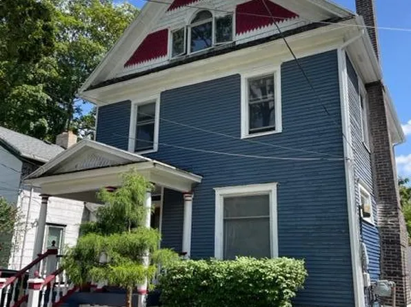 529 Cherry St, Lansing, MI 48933