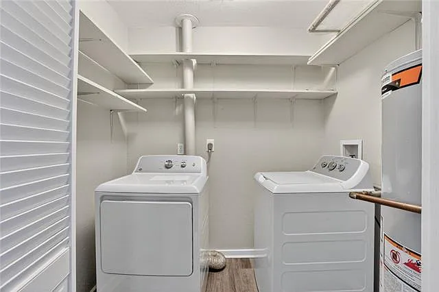 801 Live Oak St #B — Photo 14