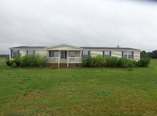 9760 Johnston Rd, Whitakers, NC 27891