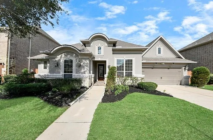 11618 Arbirlot Dr — Photo 1