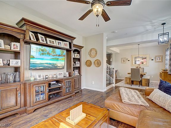 4th image of 11907 Nalda St APT 11905