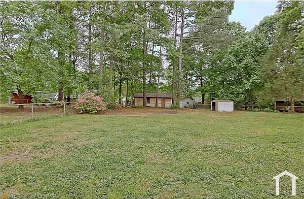 745 Anderson Dr — Photo 12