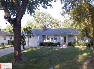 7705 Crescent Ave, Raytown, MO 64138