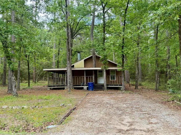 1380 Cardinal Ln, Trinity, TX 75862