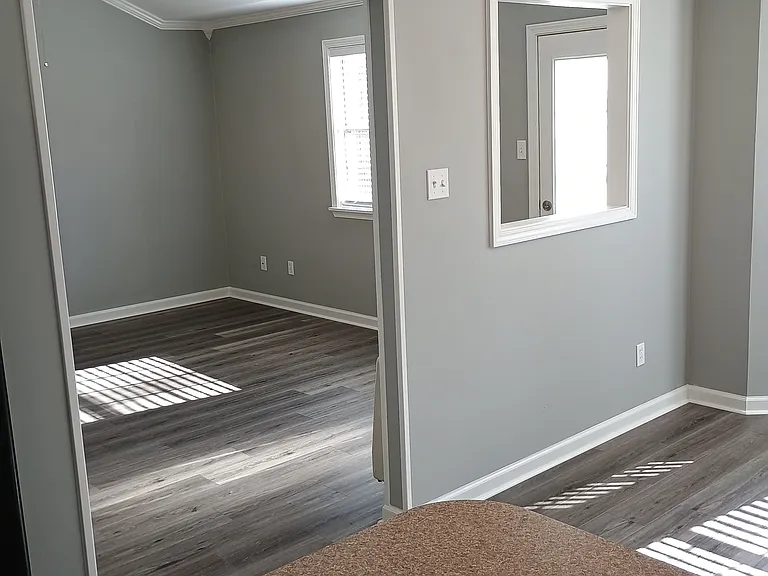 Kitchen/Dining Room to Living Room