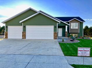 3524 Meridian Dr, Bismarck, ND 58504