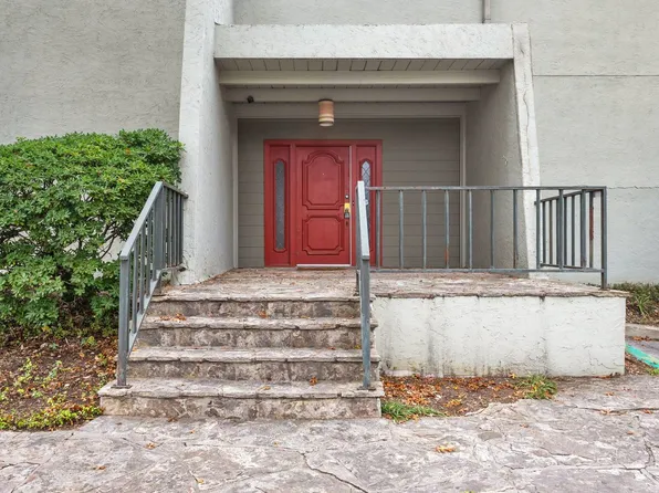 3102 Eisenhauer Rd, San Antonio, TX