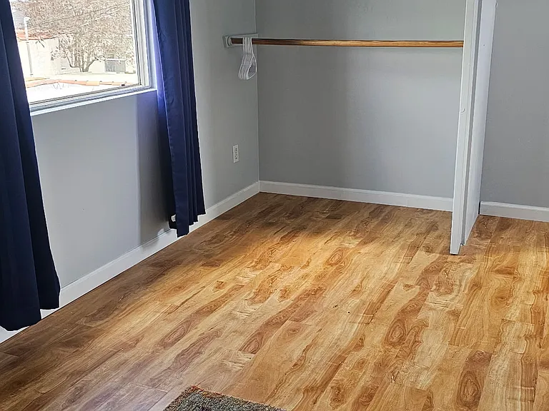 4374 Harvard Ave — Photo 4
