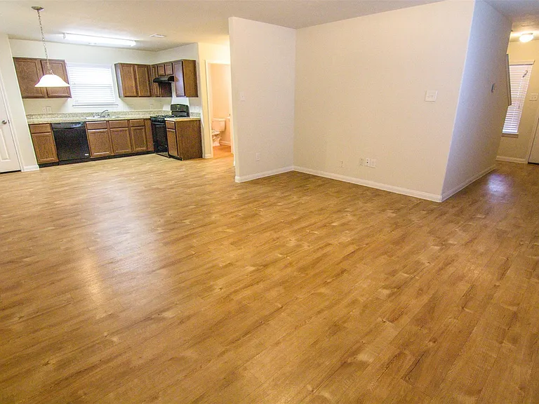 734 N Ella Creek Dr — Photo 5