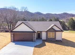 416 Luttrell Rd, Maynardville, TN 37807