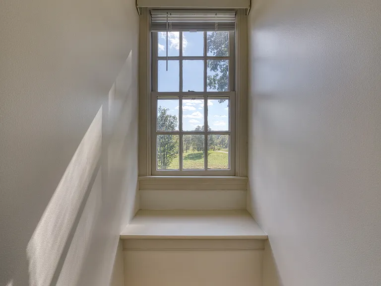 9720 Burnett Dr — Photo 25