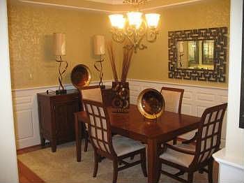 3rd image of 209 Sherwood Ln