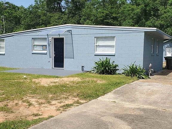 3rd image of 6 Mississippi Cir