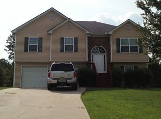 60 Meadow Overlook Dr, Covington, GA