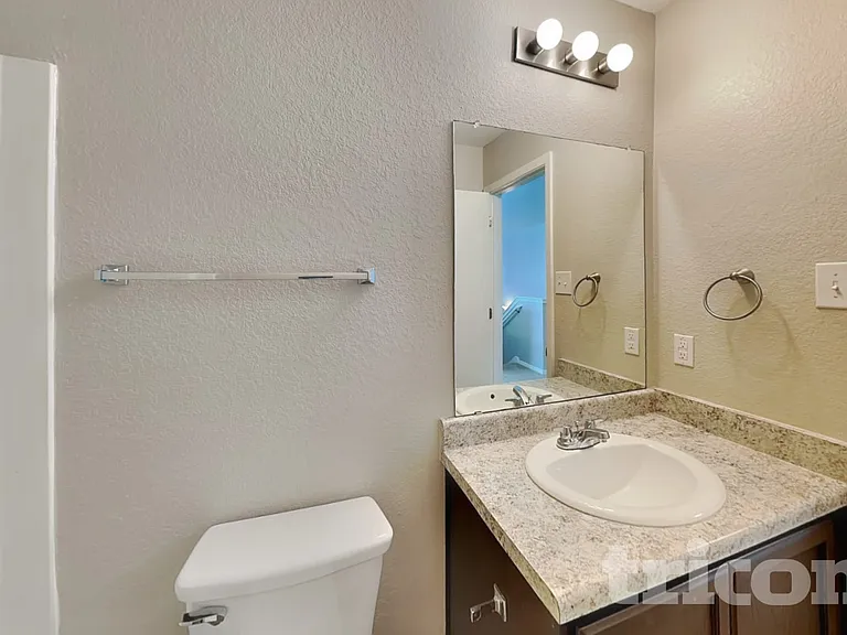 9411 Sandy Ridge Way — Photo 13
