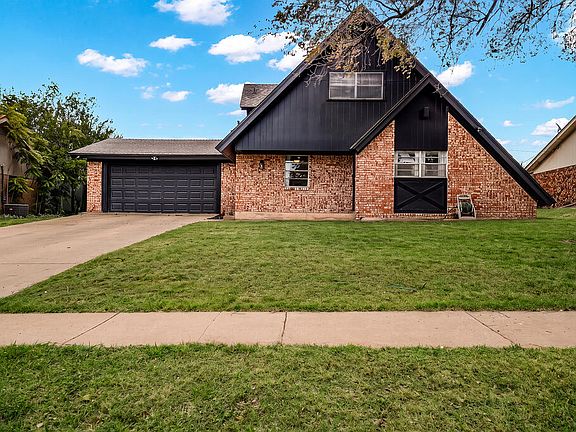 3rd image of 2509 Carol Dr