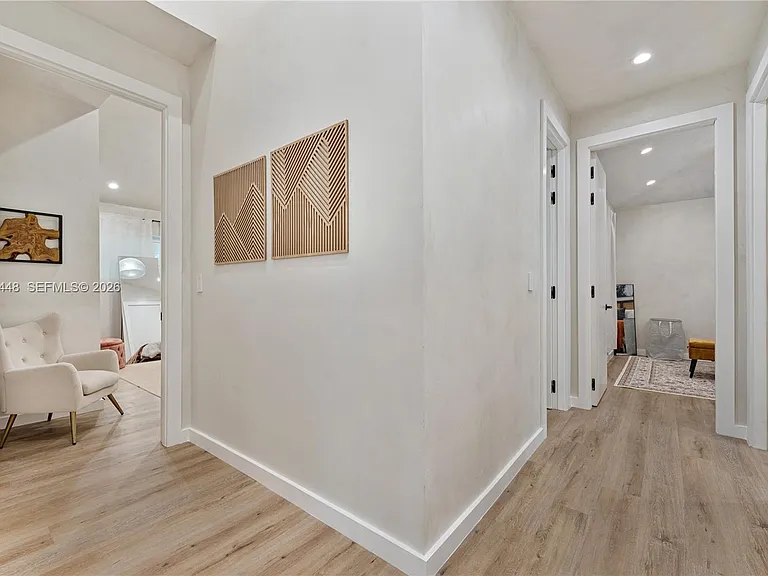 520 Bay Point Rd — Photo 20