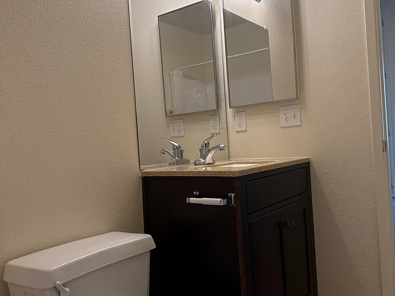704 Summerwood Ln #3 — Photo 44