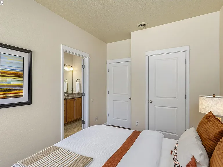 3189 SW Jaden Dr — Photo 21