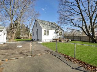 129 Moriches Middle Island Rd, Shirley, NY 11967