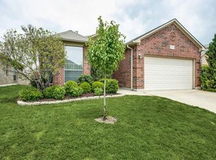 5704 Comanche Peak Dr, Fort Worth, TX 76179