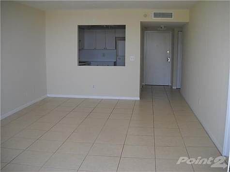 3rd image of 13499 Biscayne Blvd APT 514
