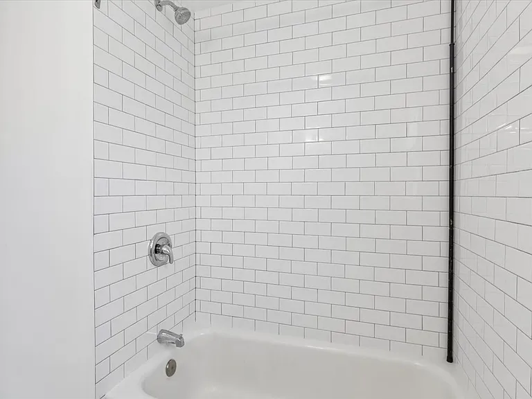 9116 Keating Ave #2B — Photo 8