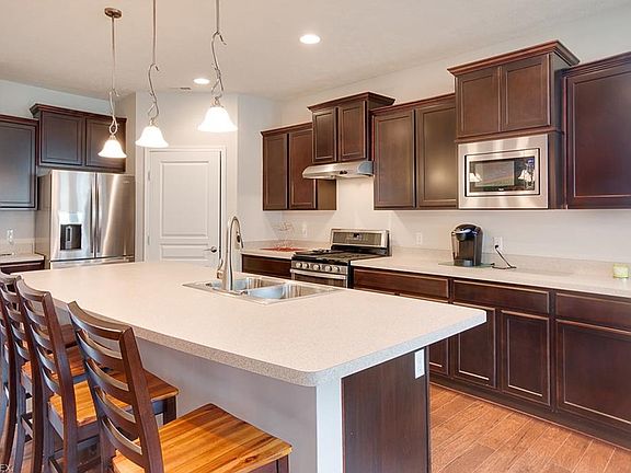 5th image of 7989 Walcott Way