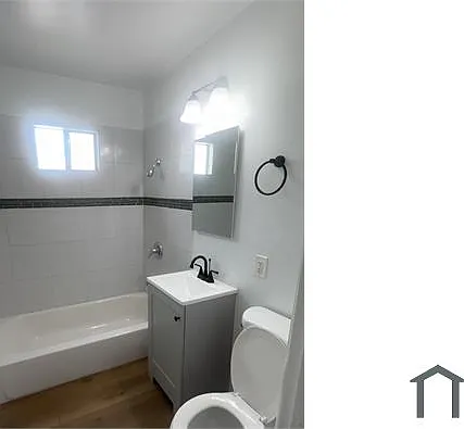2 bed, 900 sqft, $2,495 — Photo 3