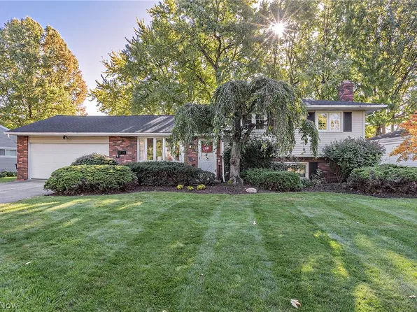 5114 Dogwood Trl, Lyndhurst, OH 44124