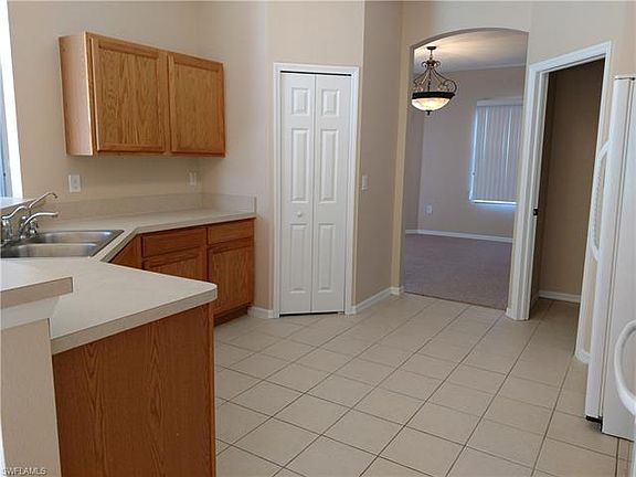 2nd image of 209 NW 24th Pl
