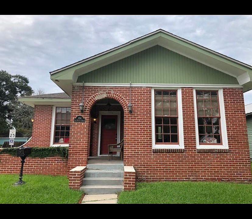 1st image of 324 Prewitt St