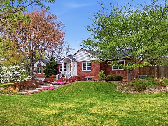 3rd image of 4637 Randolph Dr