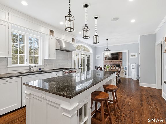 4th image of 12 Matson Ridge