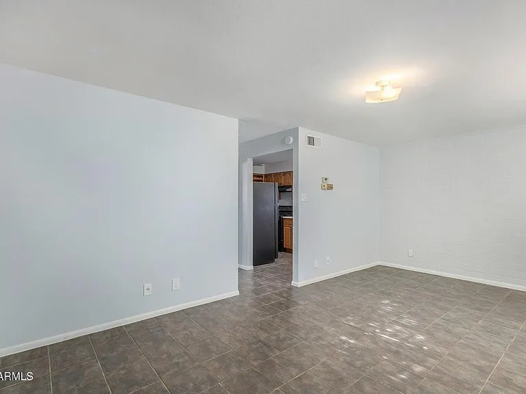 2226 W Heatherbrae Dr #2 — Photo 6