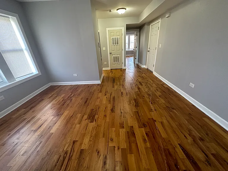 214 S Lavergne Ave #3 — Photo 4