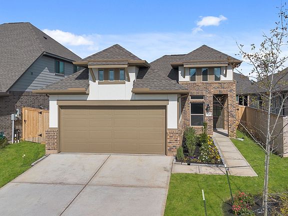 2nd image of 1040 Shoal Creek Trl