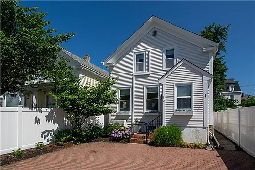 26 Carey St Photo 1