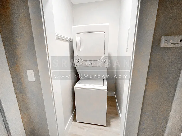 1747 5th Ave #2 — Photo 2