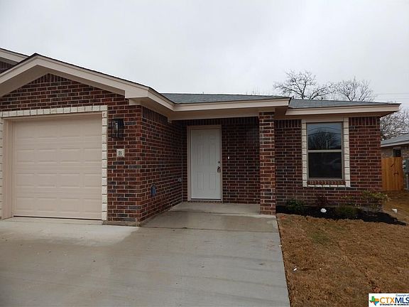 2nd image of 225 E Beeline Ln