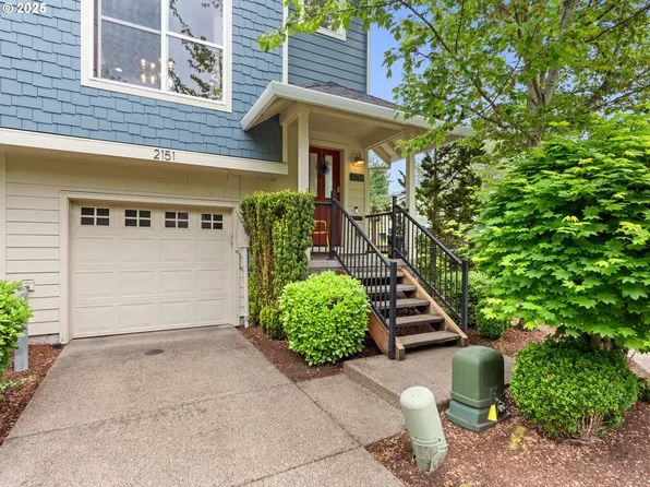 2151 NE Redelfs Way, Hillsboro, OR 97006