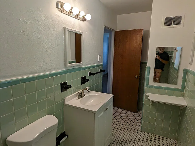 6200 Nagel Ave — Photo 4
