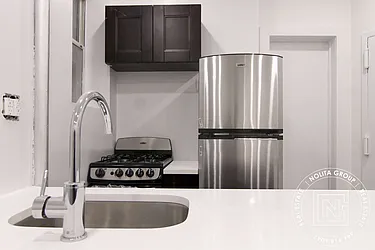 Rented by Nolita Group